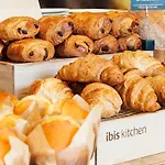 Ibis Centre Gare Sud Hotel 3*