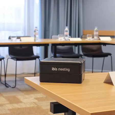 Hotel Ibis Centre Gare Sud 3*