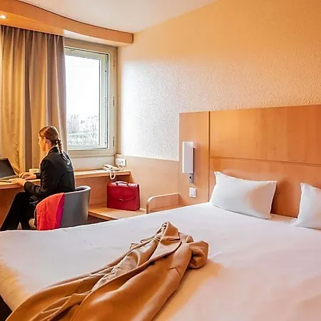 Ibis Centre Gare Sud فندق نانت