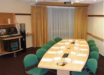 Ibis Centre Gare Sud 3* נאנט