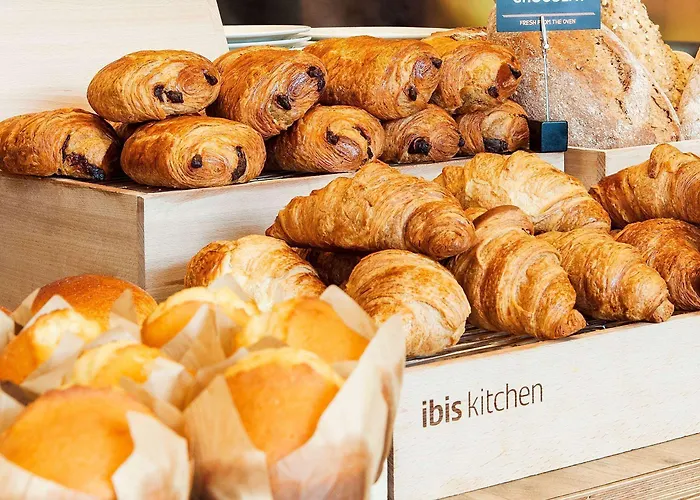 Ibis Centre Gare Sud Отель 3*