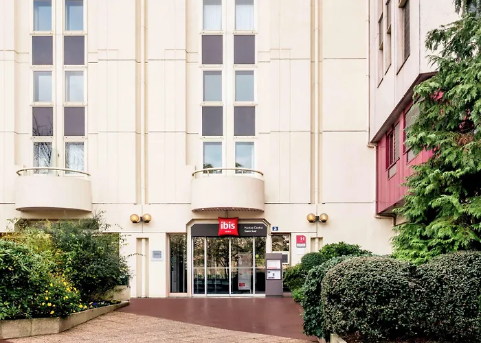 Отель Ibis Centre Gare Sud Нант