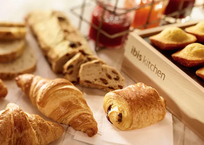 Ibis Centre Gare Sud Отель 3*