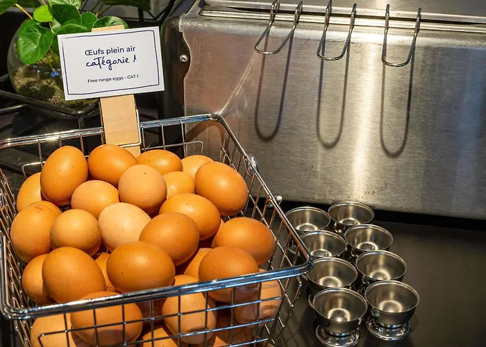 Ibis Centre Gare Sud Нант