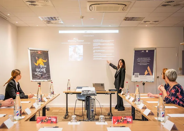 Ibis Centre Gare Sud Hotell