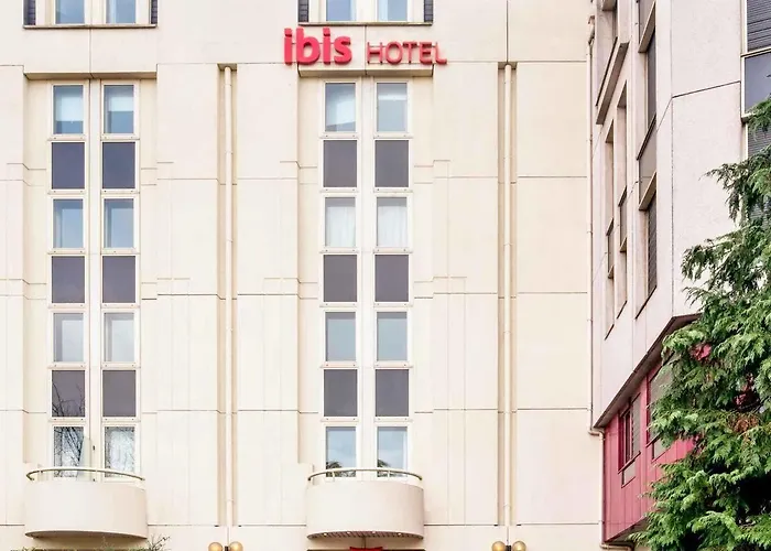 Ibis Centre Gare Sud Szálloda 3*