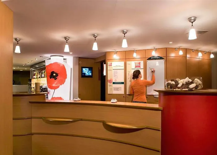 Ibis Centre Gare Sud 3*